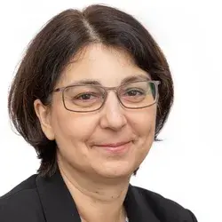 Dr Arshia Panahloo