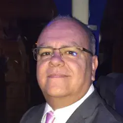 Mr Enrique Saavedra