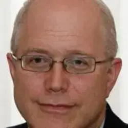 Dr Daniel Hochhauser
