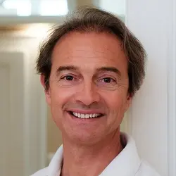 Dr Florian Kunz