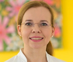 Dr. Jennifer Quist